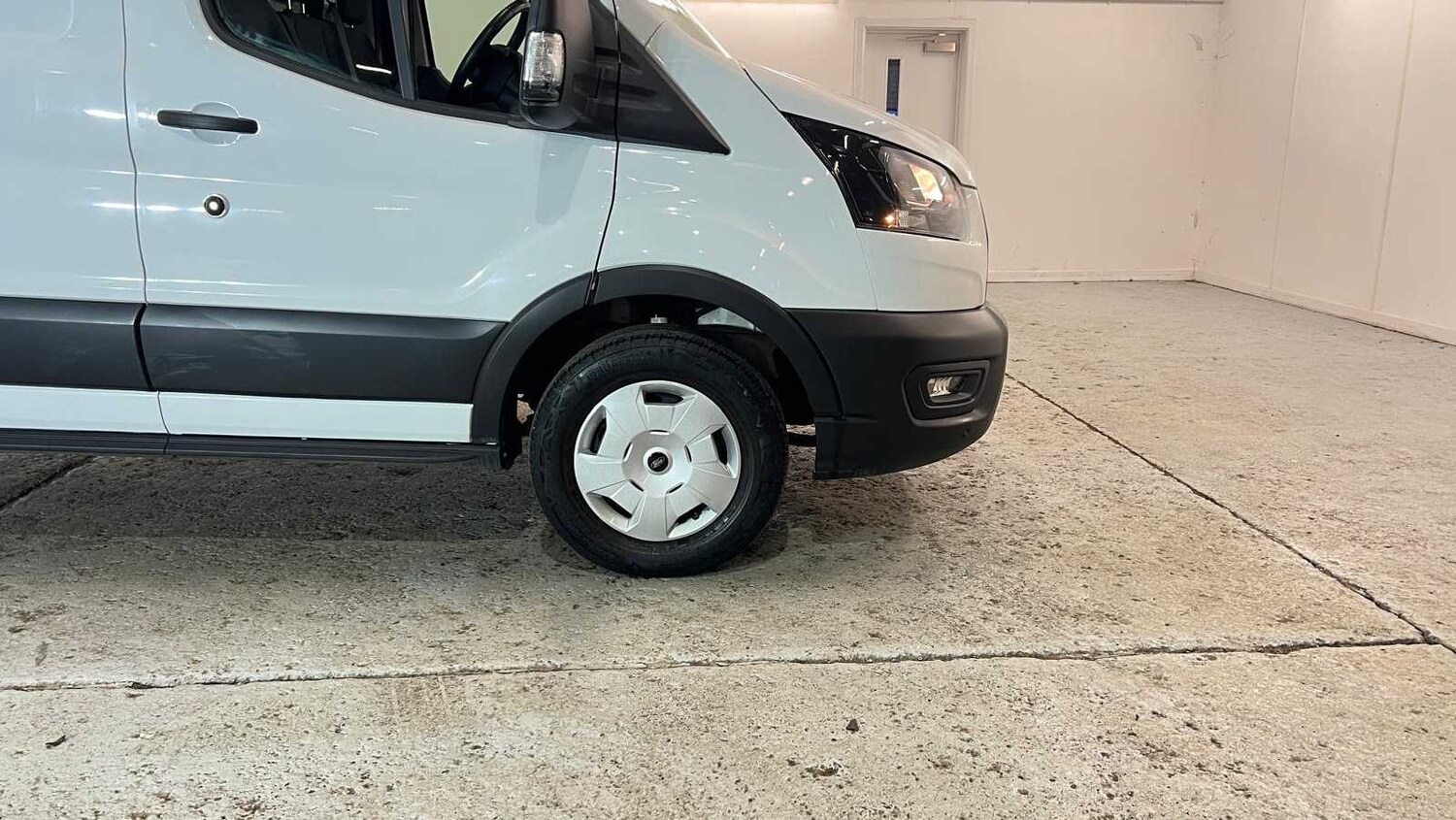 Used Ford Transit for sale - 77661223: Photo 24