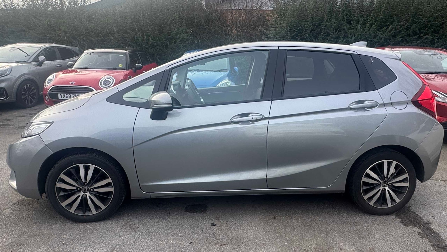 Used Honda Jazz 2017 for sale - 77601268: Photo 5