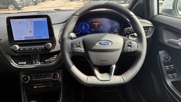 Used Ford Puma 2023 for sale - 75710983: Photo 12