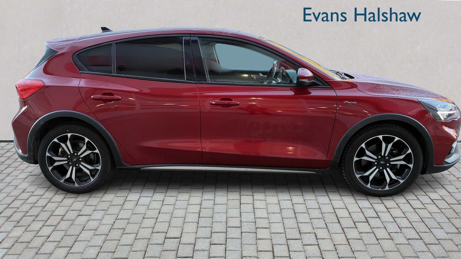 Used Ford Focus 2021 for sale - 77134961: Photo 3