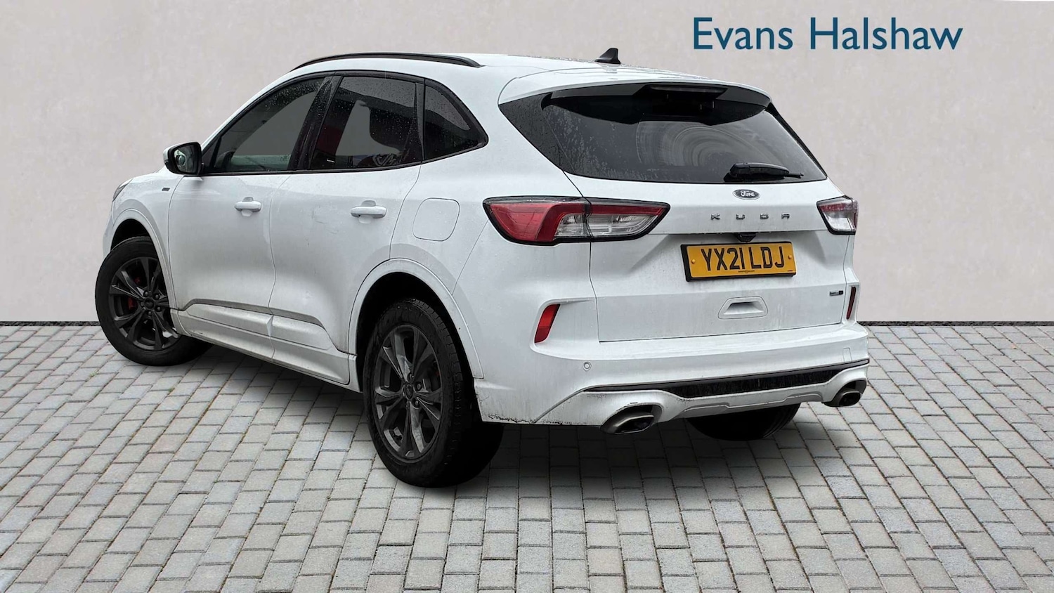 Used Ford Kuga 2021 for sale - 77674738: Photo 2