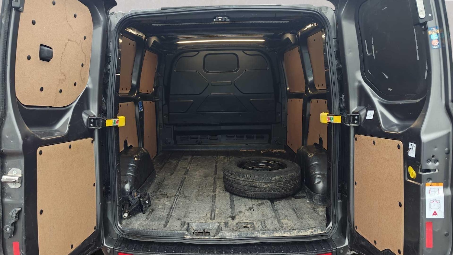 Used Ford Transit Custom 2023 for sale - 77389979: Photo 7