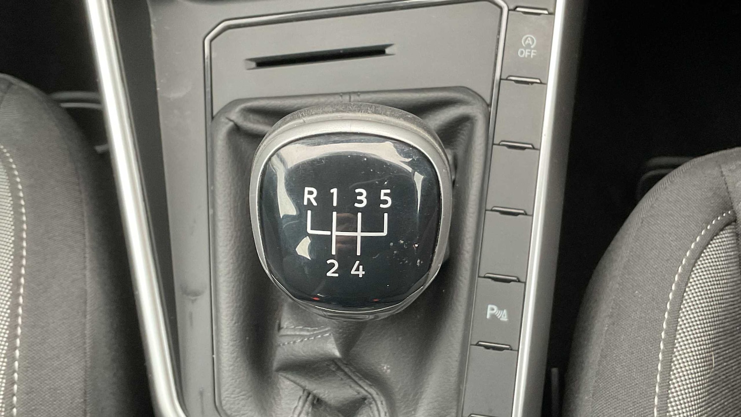 Used Volkswagen Polo 2023 for sale - 76242387: Photo 35