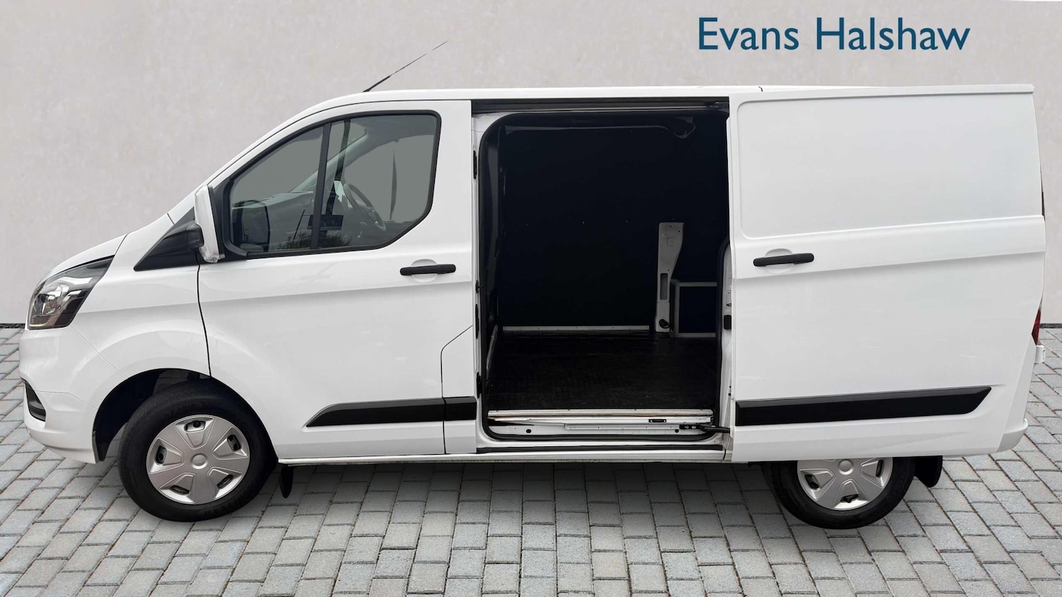 Used Ford Transit Custom 2022 for sale - 76230394: Photo 11