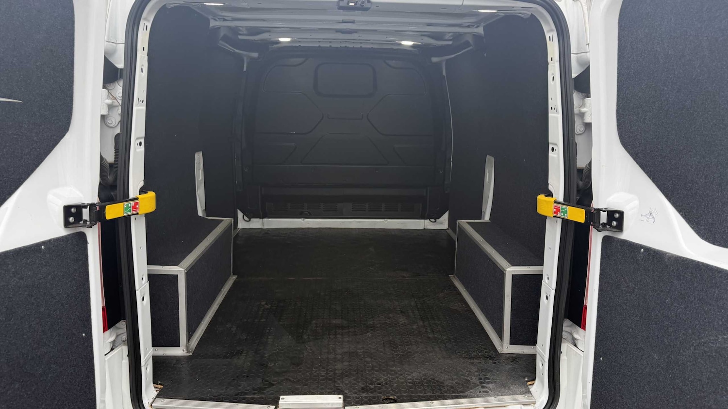 Used Ford Transit Custom 2022 for sale - 76230394: Photo 14