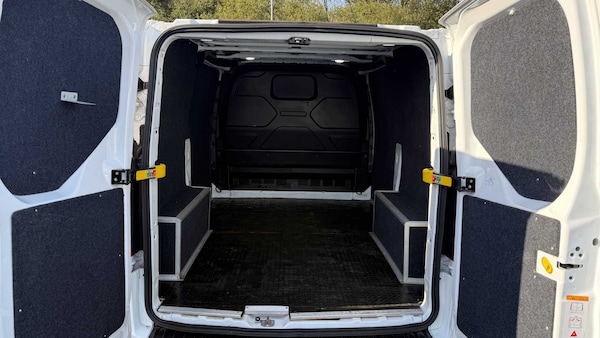 Used Ford Transit Custom 2022 for sale - 76230394: Photo 3