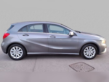 Used Mercedes-Benz A-Class 2015 for sale - 75742213: Photo