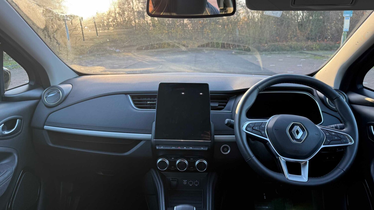 Used Renault Zoe 2022 for sale - 76564323: Photo 17