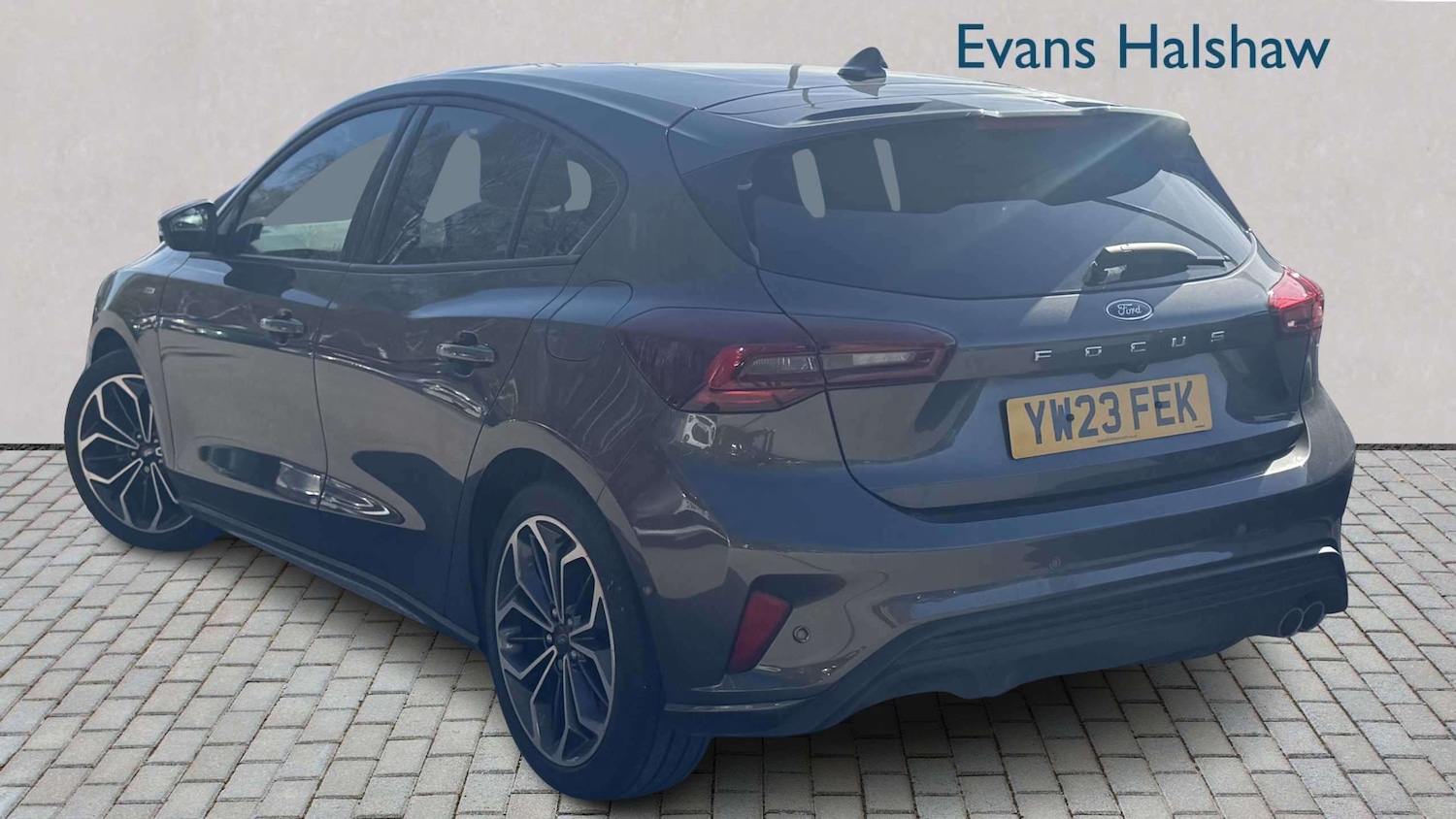 Used Ford Focus 2023 for sale - 78149114: Photo 2