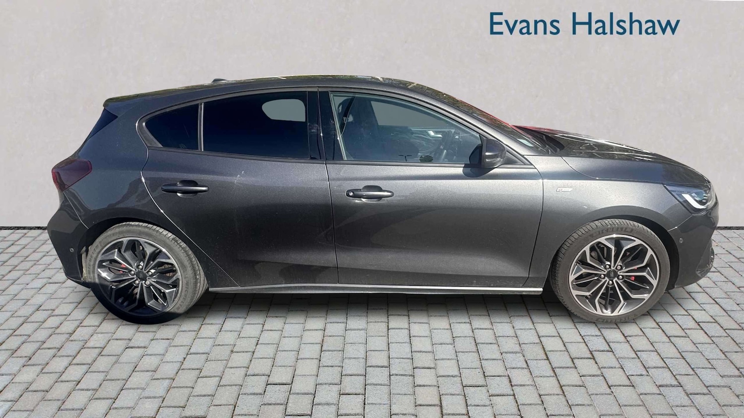 Used Ford Focus 2023 for sale - 78149114: Photo 4