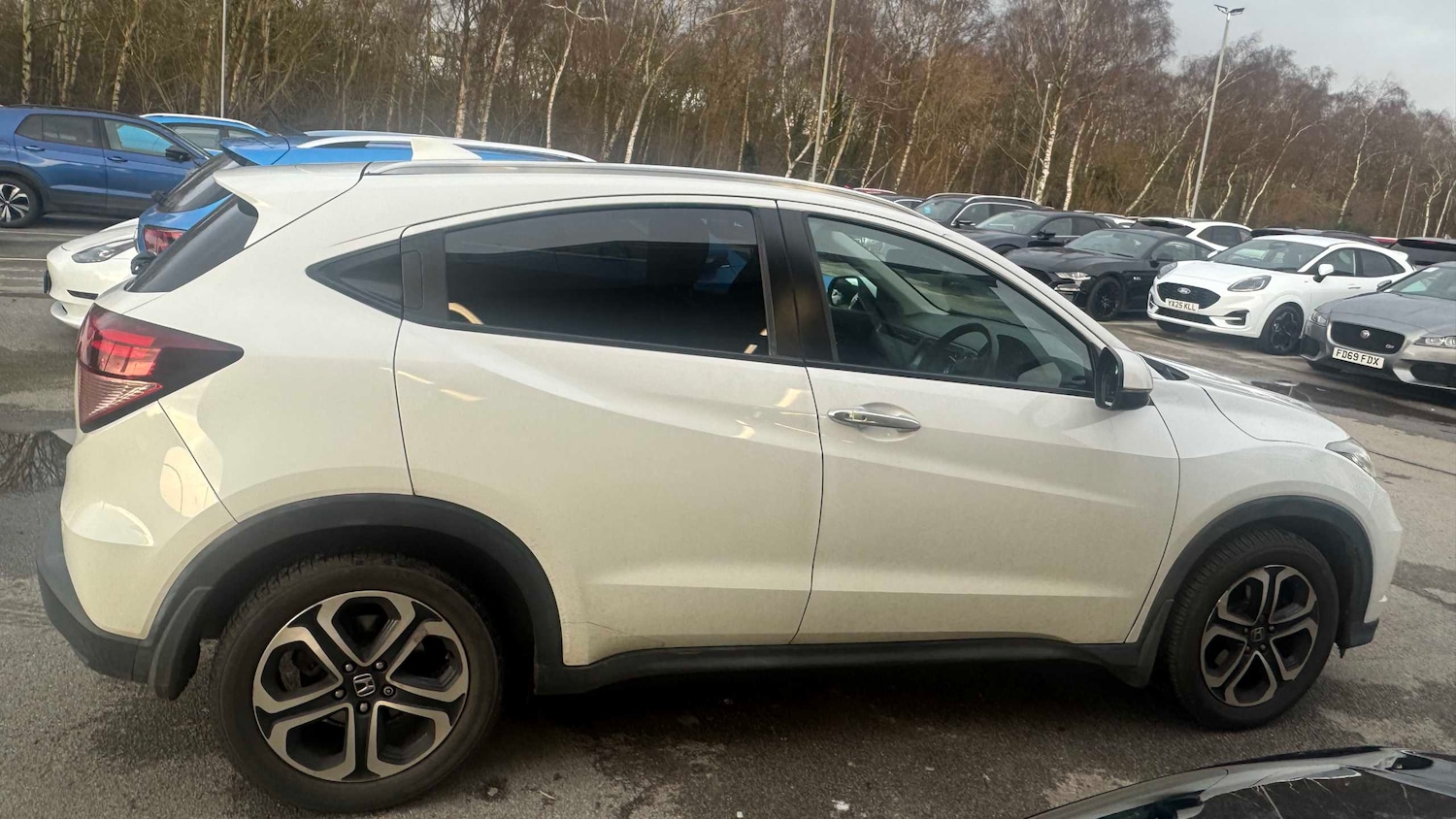 Used Honda HR-V 2016 for sale - 77601431: Photo 4