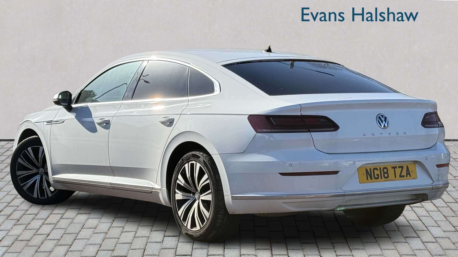 Used Volkswagen Arteon 2018 for sale - 78037517: Photo 2
