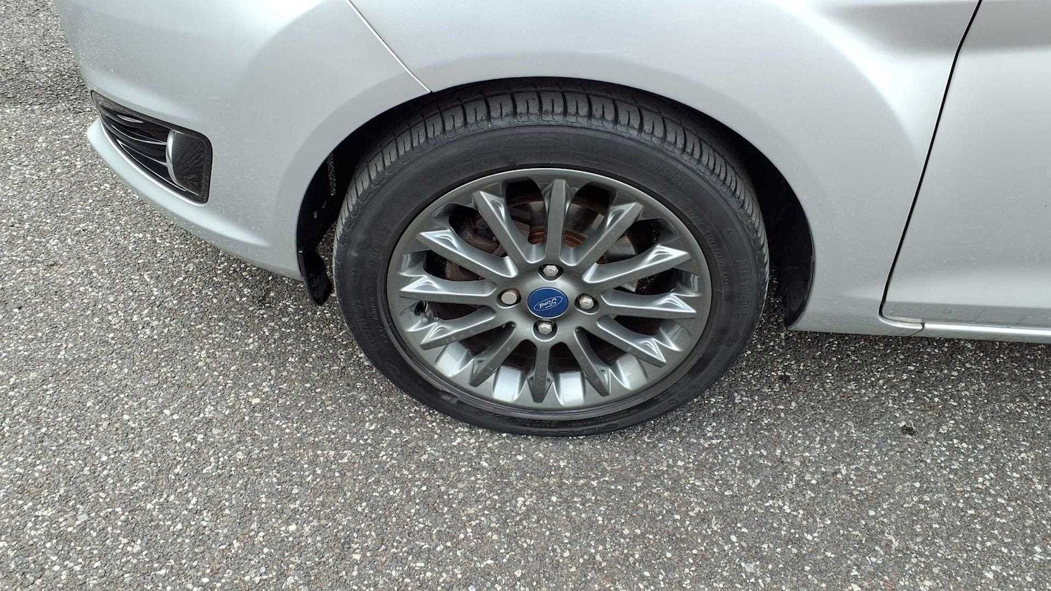 Used Ford Fiesta 2014 for sale - 76310769: Photo 11