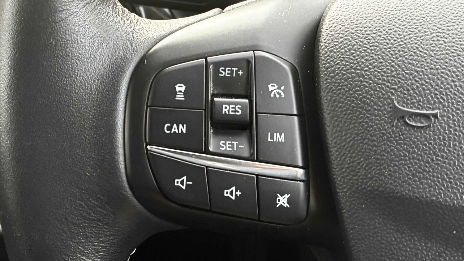 Used Ford Fiesta 2018 for sale - 76156315: Photo 27