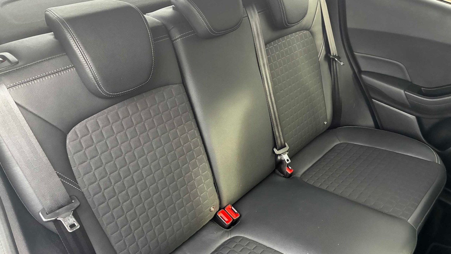 Used Ford Fiesta 2018 for sale - 76156315: Photo 8