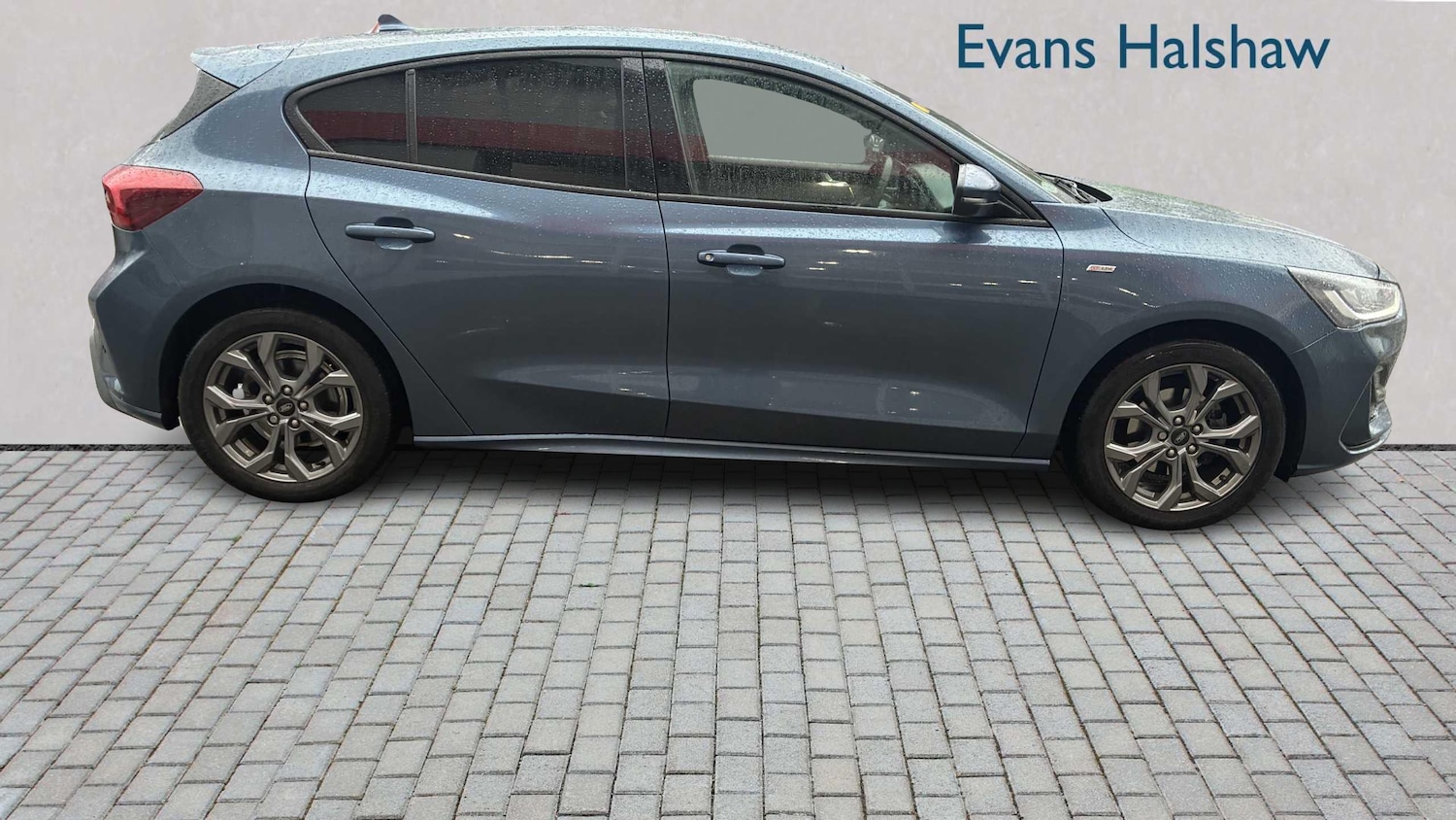 Used Ford Focus 2023 for sale - 77334022: Photo 3