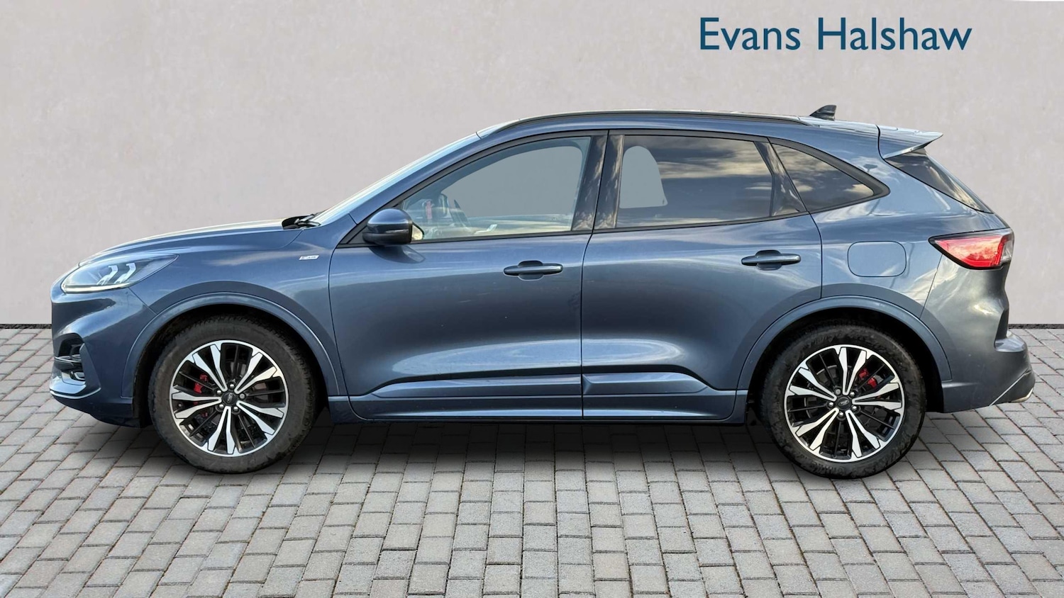 Used Ford Kuga 2021 for sale - 76967817: Photo 4