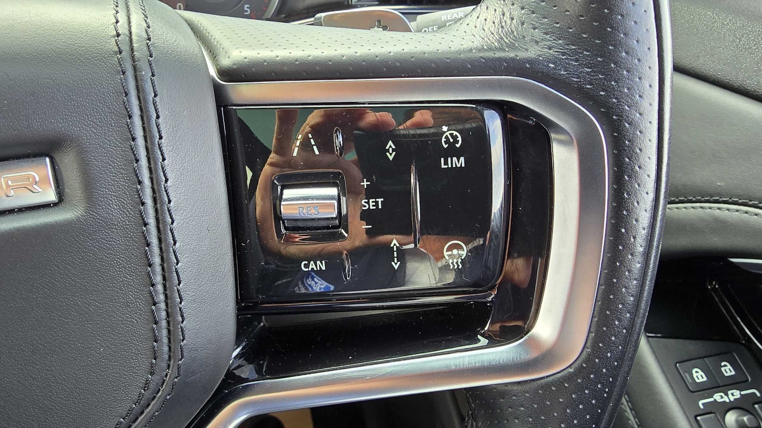 Used Land Rover Range Rover Evoque 2022 for sale - 76373763: Photo 25