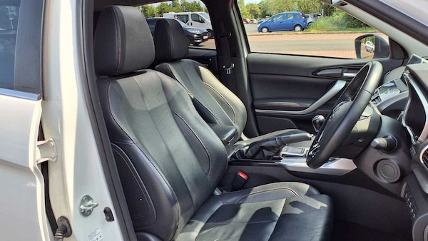 Used Mitsubishi Eclipse Cross 2019 for sale - 75316754: Photo 18