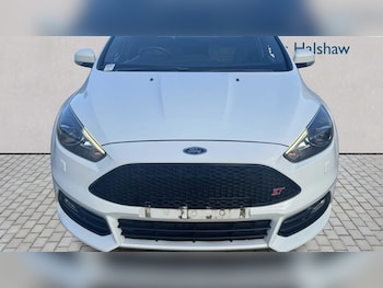 Used Ford Focus 2016 for sale - 76401419: Photo