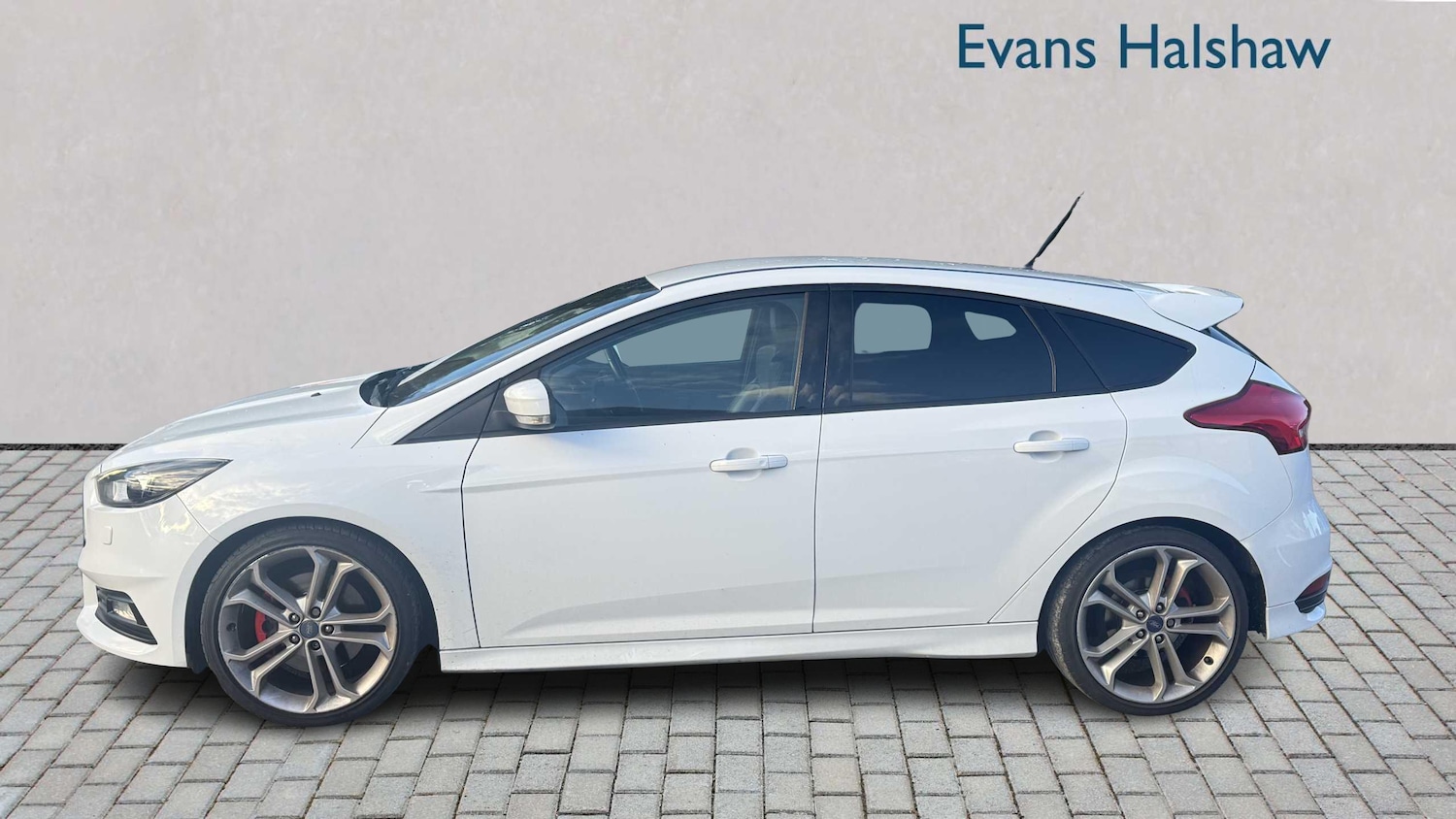 Used Ford Focus for sale - 76401419: Photo 6