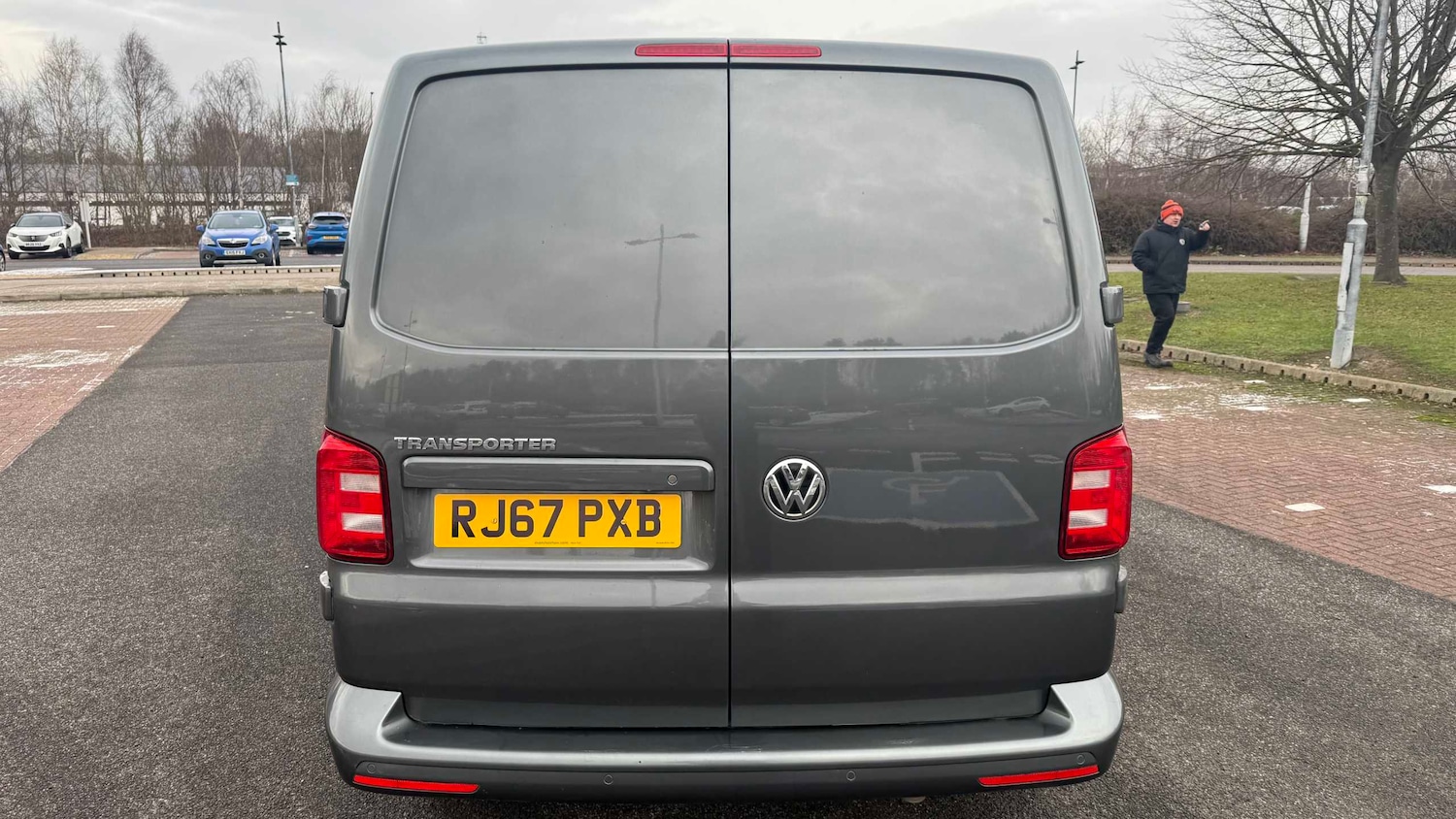 Used Volkswagen Transporter 2017 for sale - 77500369: Photo 8