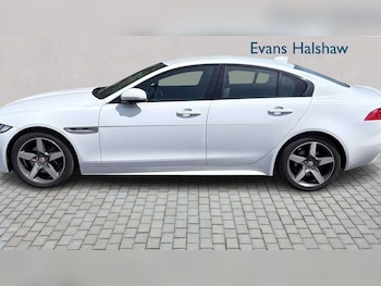 Used Jaguar XE 2019 for sale - 79002081: Photo