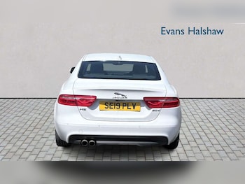 Used Jaguar XE 2019 for sale - 79002081: Photo