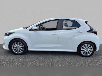 Used Toyota Yaris 2023 for sale - 75818405: Photo