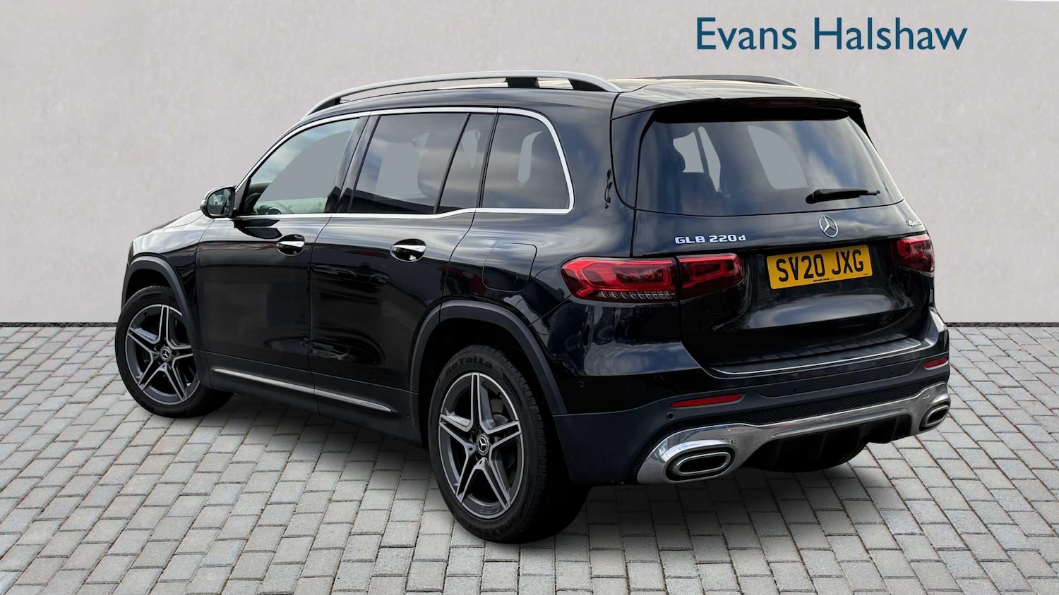 Used Mercedes-Benz GLB 2020 for sale - 77458571: Photo 2