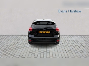 Used Ford Focus 2017 for sale - 78551409: Photo
