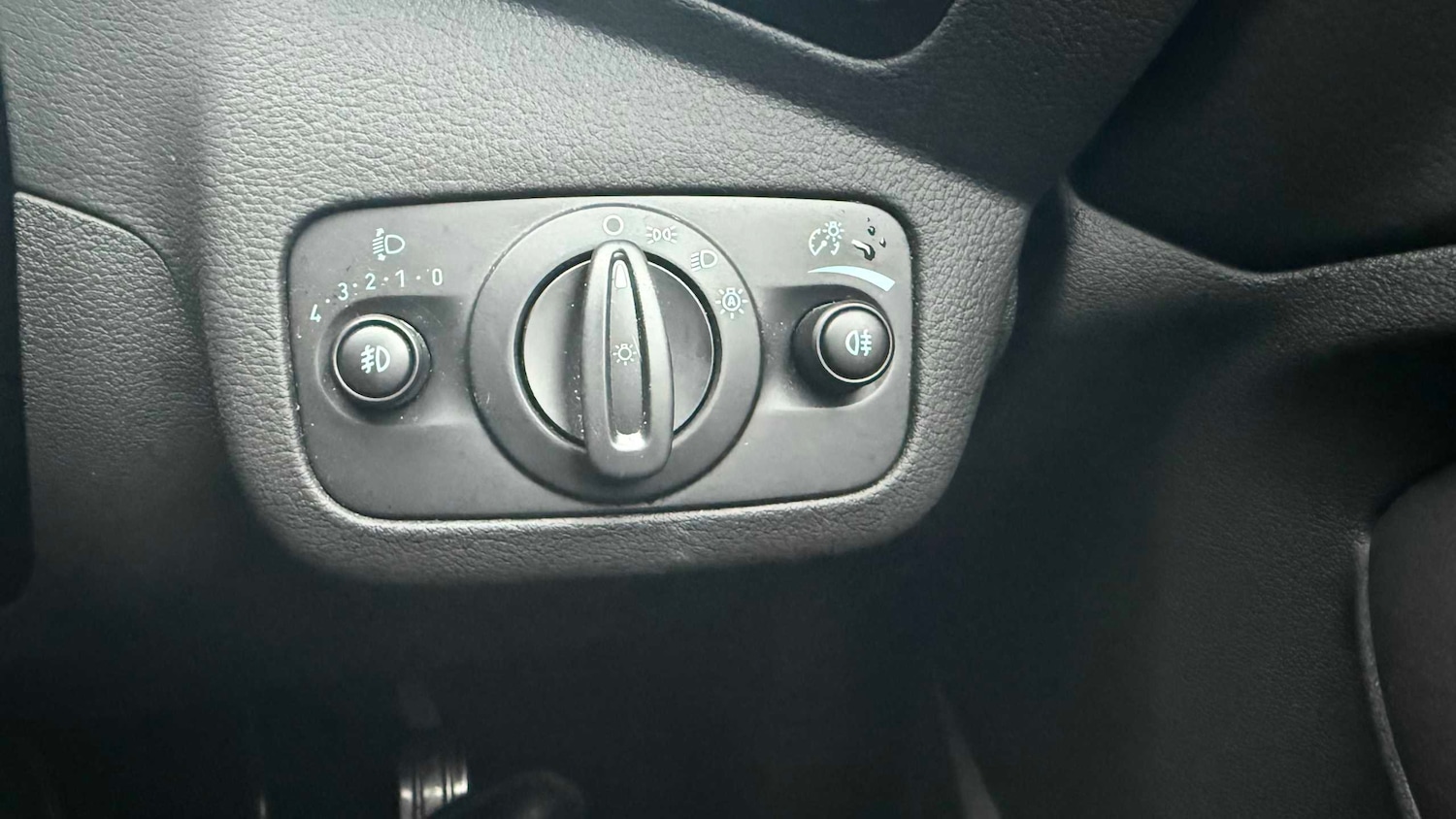 Used Ford Kuga 2019 for sale - 77628279: Photo 31