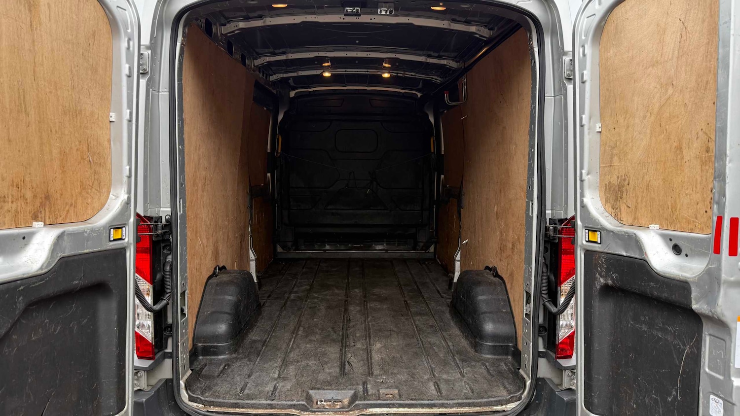 Used Ford Transit 2018 for sale - 77787182: Photo 3