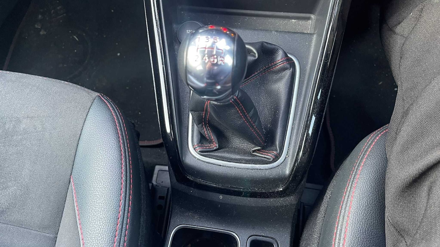 Used Ford Ecosport for sale - 77514433: Photo 32