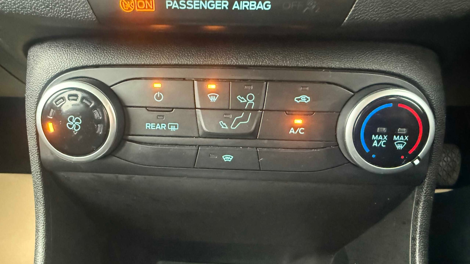 Used Ford Fiesta 2019 for sale - 77772049: Photo 30