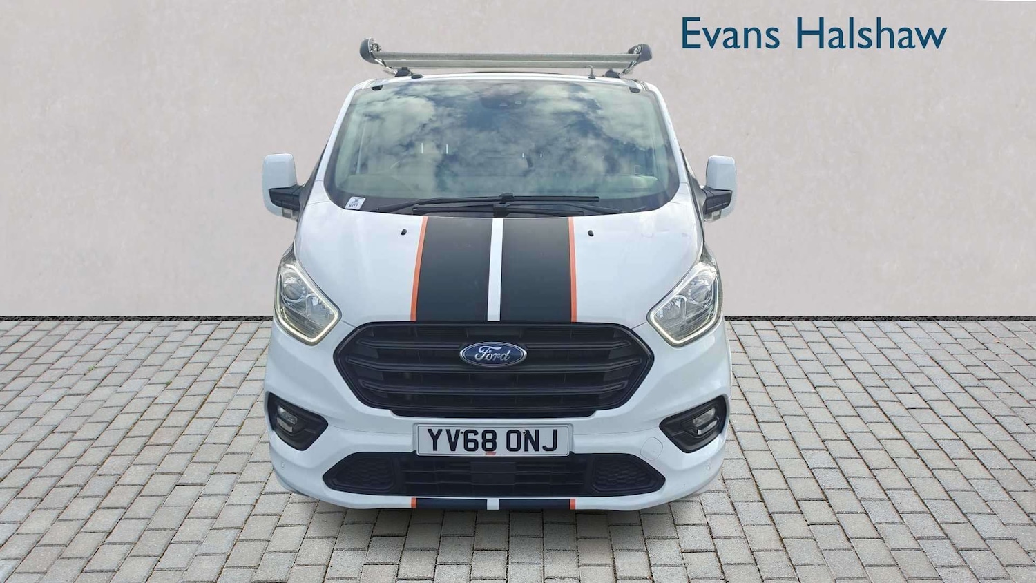 Used Ford Transit Custom for sale - 77661079: Photo 2