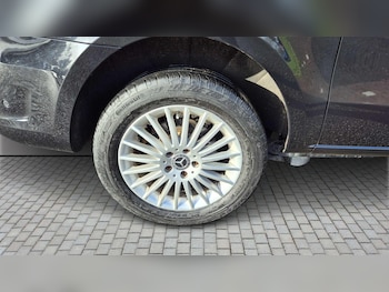 Used Mercedes-Benz Vito 2022 for sale - 77699025: Photo