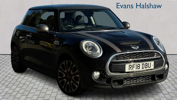 Used MINI Hatch 2018 for sale - 76286343: Photo 1