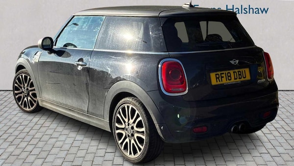 Used MINI Hatch 2018 for sale - 76286343: Photo 2