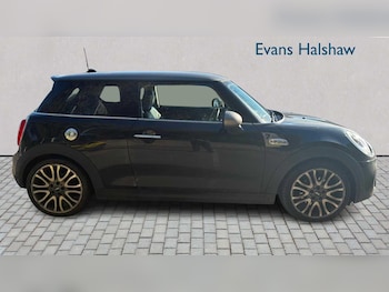 Used MINI Hatch 2018 for sale - 76286343: Photo 3