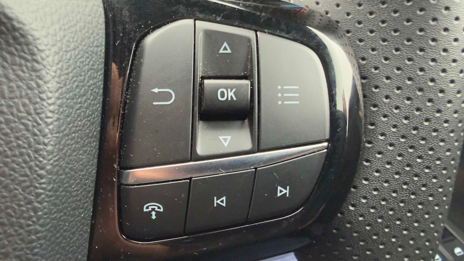 Used Ford Puma 2024 for sale - 76553236: Photo 34