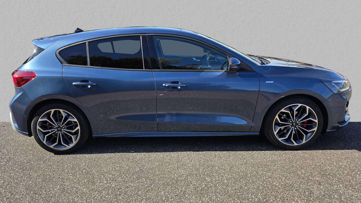 Used Ford Focus 2024 for sale - 76100610: Photo 3