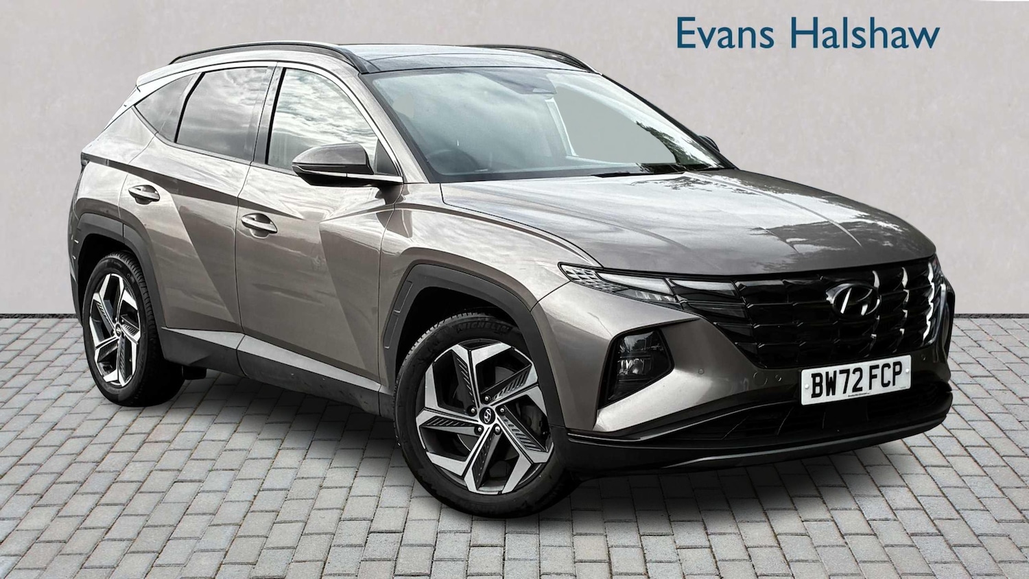 Used Hyundai TUCSON 2023 for sale - 76381758: Photo 1