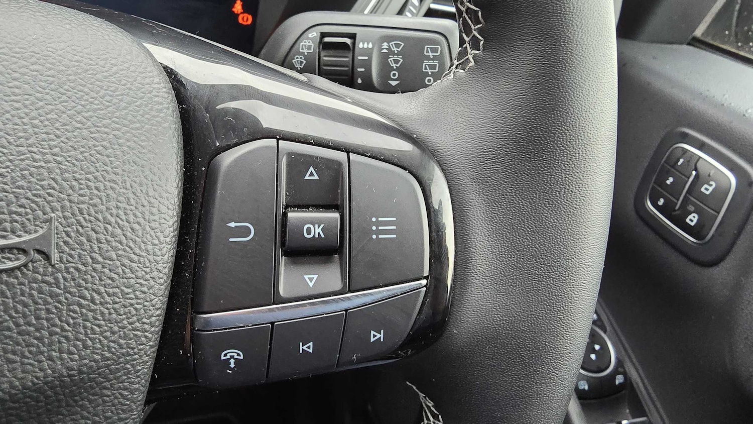 Used Ford Kuga 2024 for sale - 76125846: Photo 25
