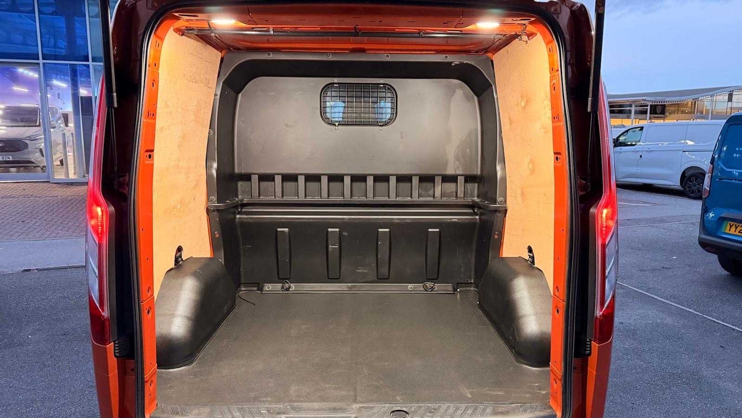 Used Ford Transit Custom 2023 for sale - 76501905: Photo 11