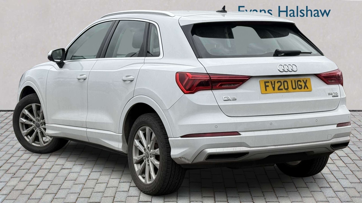 Used Audi Q3 2020 for sale - 77928463: Photo 2