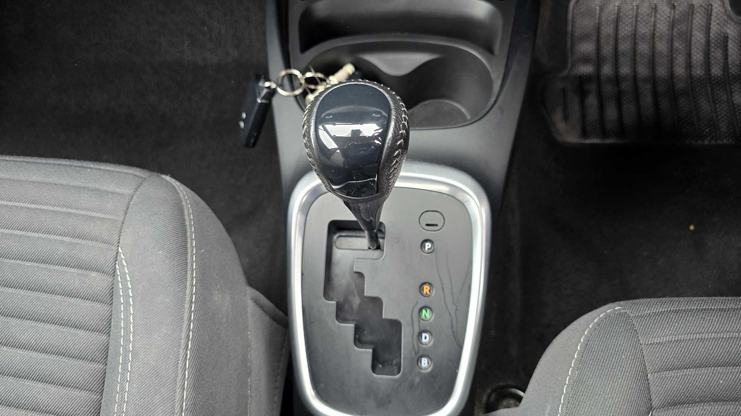 Used Toyota Yaris 2019 for sale - 76575995: Photo 27