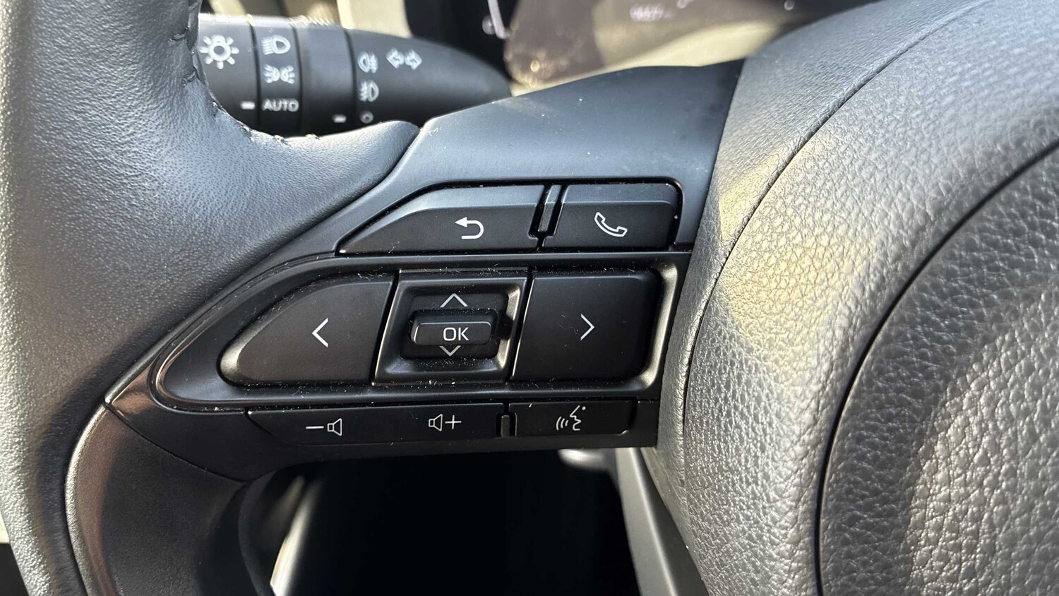 Used Toyota Yaris 2024 for sale - 76156066: Photo 20