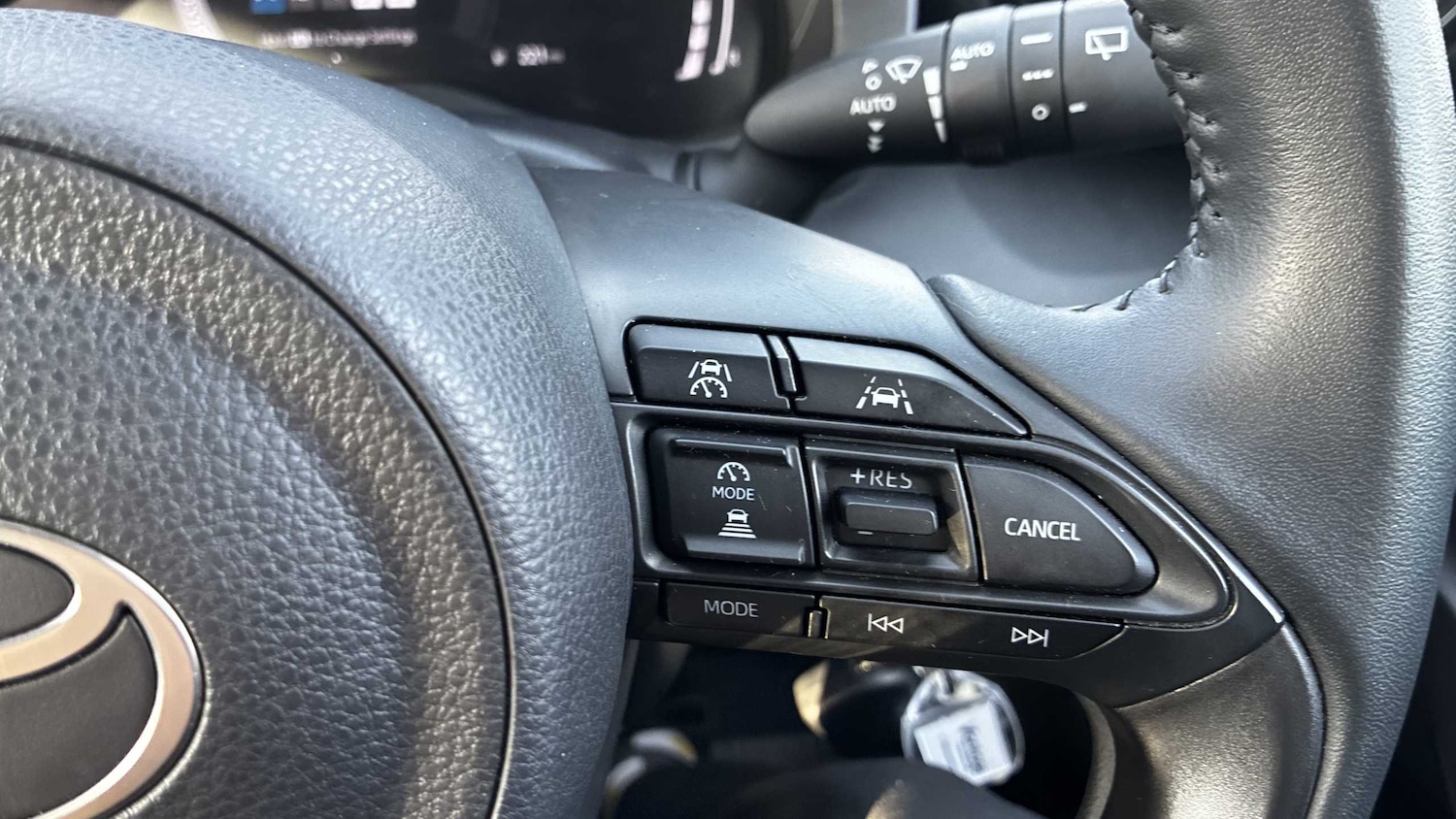 Used Toyota Yaris 2024 for sale - 76156066: Photo 21