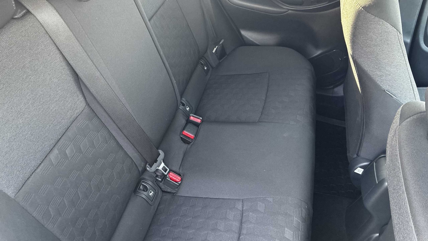 Used Toyota Yaris 2024 for sale - 76156066: Photo 8